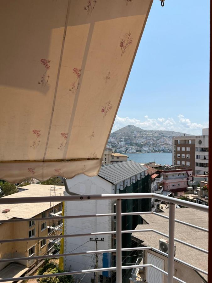 Sunshine Apartment Sarande Bagian luar foto